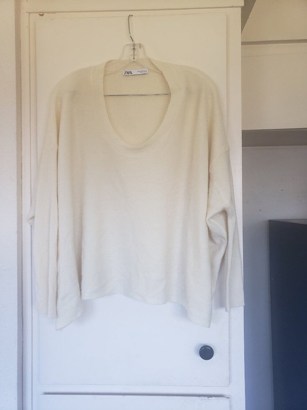 Zara Cream Sweater with Dolman Sleeves Size Medium